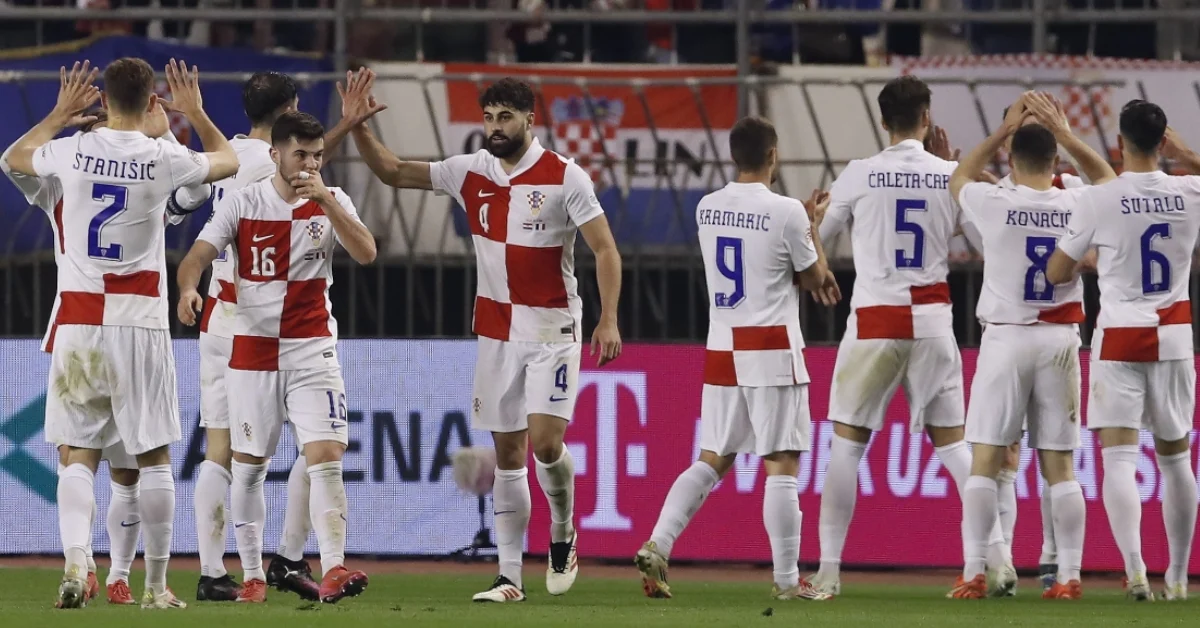 国足杭州激,战正酣,万球迷同盼,金年会体育官网,JinNianHui,SPORTS,金年会体育中国官网,JinNianHui体育平台,金年会体育服务