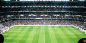 詹姆斯与库,里并肩作战,共抗强敌,金年会体育官网,JinNianHui,SPORTS,金年会体育中国官网,JinNianHui体育平台,金年会体育服务