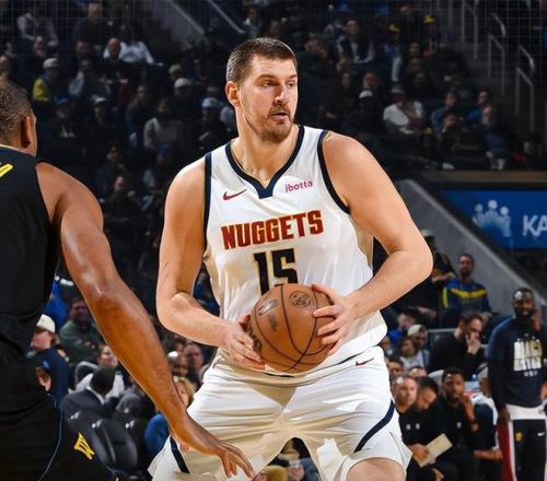 奥尔莫精准,送出助攻,索博斯洛伊,金年会体育官网,JinNianHui,SPORTS,金年会体育中国官网,JinNianHui体育平台,金年会体育服务