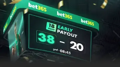 “神秘婚礼全解析：低调情侣牵手婚讯，婚期蜜月地悬念揭晓！”