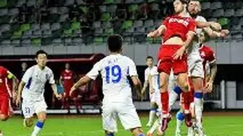 国足迎战澳队需智勇兼备战术应对