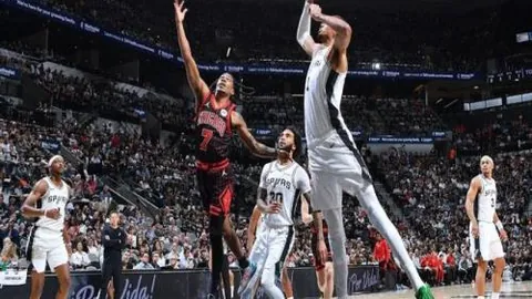 大乐透期号专家推荐：埃于普体育主场防守疑虑